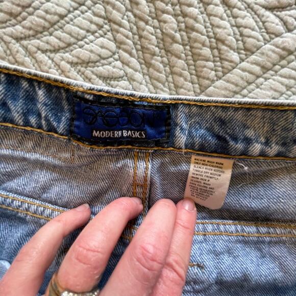 Sasson Modern Basics Vintage 90's High Waisted Mom Jeans Acid Washed Size 12 - Picture 13 of 15